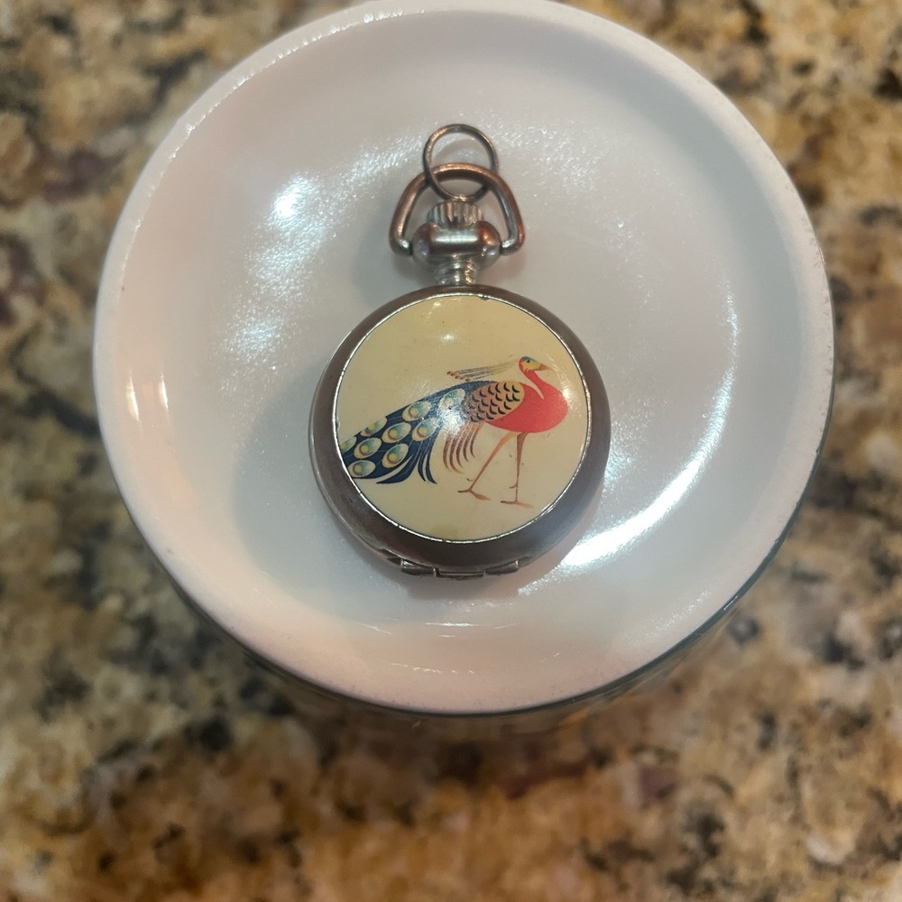 Elegant Peacock Pendant Necklace